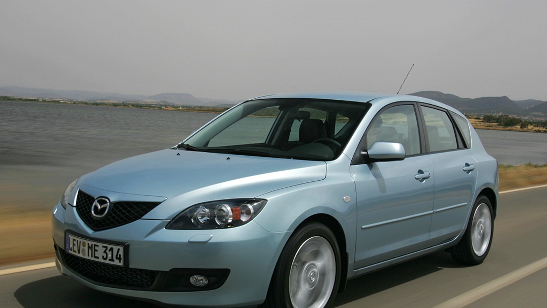 Mazda3 razy 3 miliony