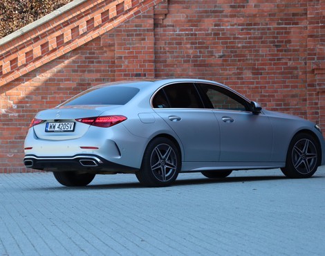 Mercedes C 300 e