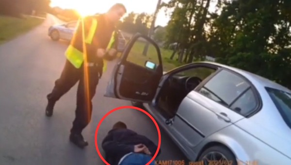Kierowca takiego finału pościgu się nie spodziewał