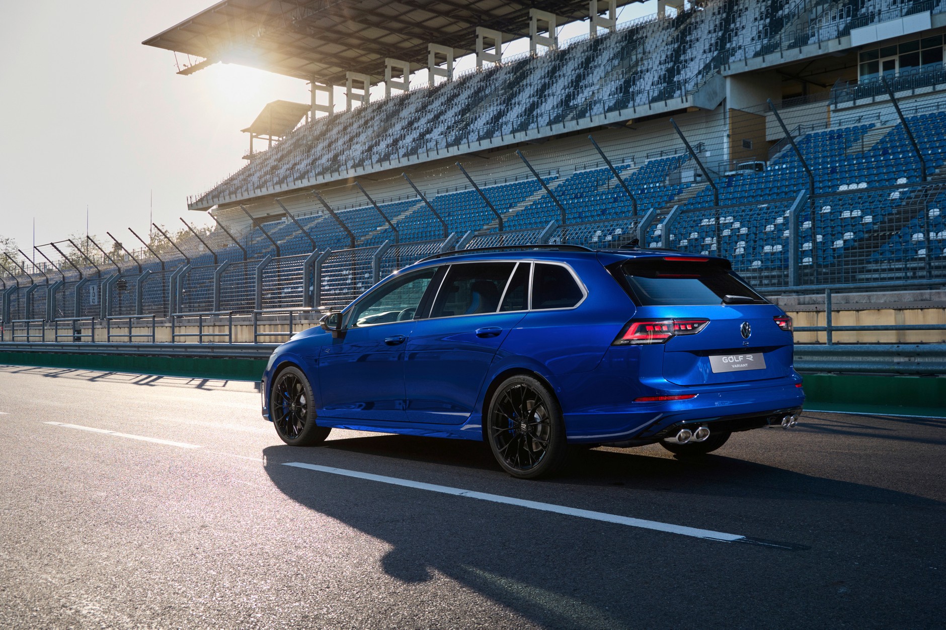 Volkswagen Golf R 2024