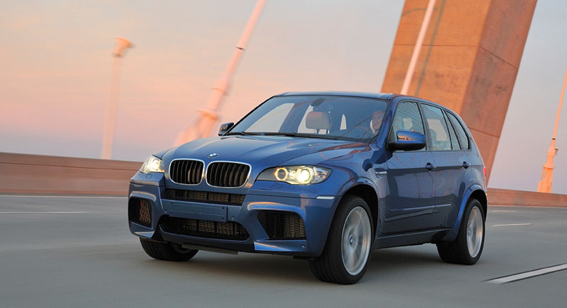 BMW X5 M i X6 M: bawarskie M&amp;Ms z silnikiem 4,4 V8 TwinTurbo