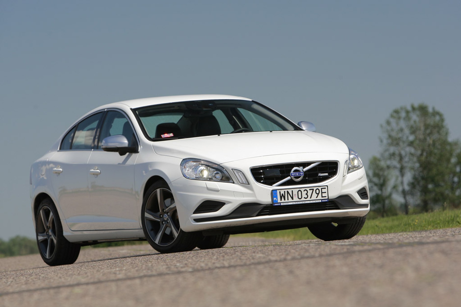 Test Volvo S60 D5 R-Design: dla miłośników mocnych diesli