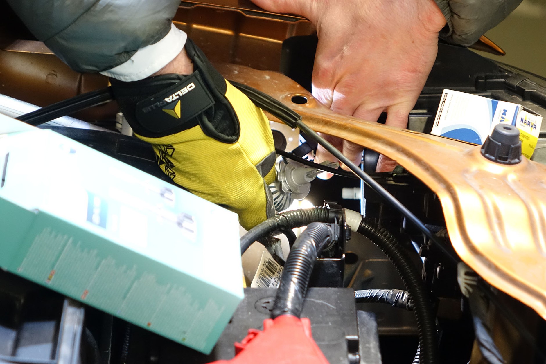 Montaż LED-ów w standardowych reflektorach