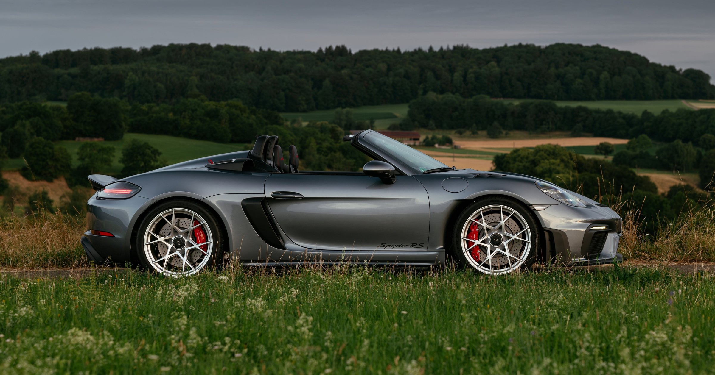 Porsche 718 Spyder RS