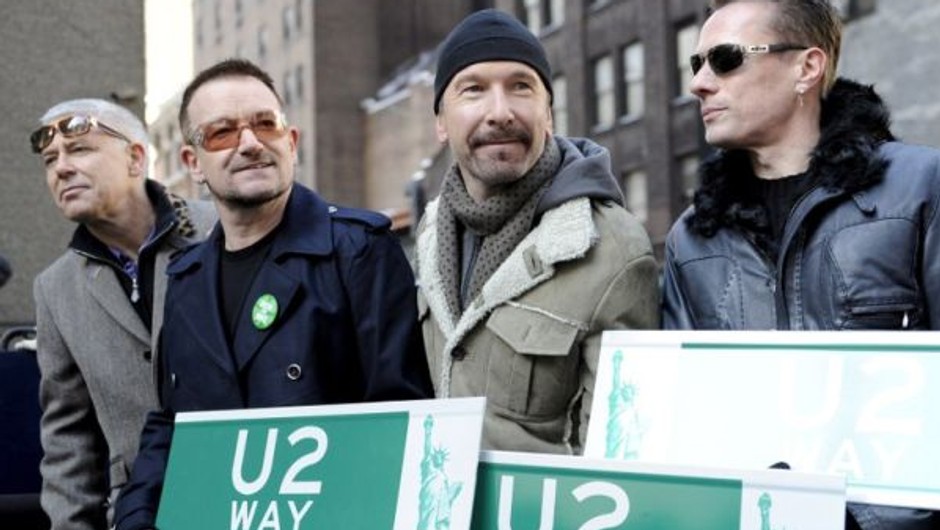 U2