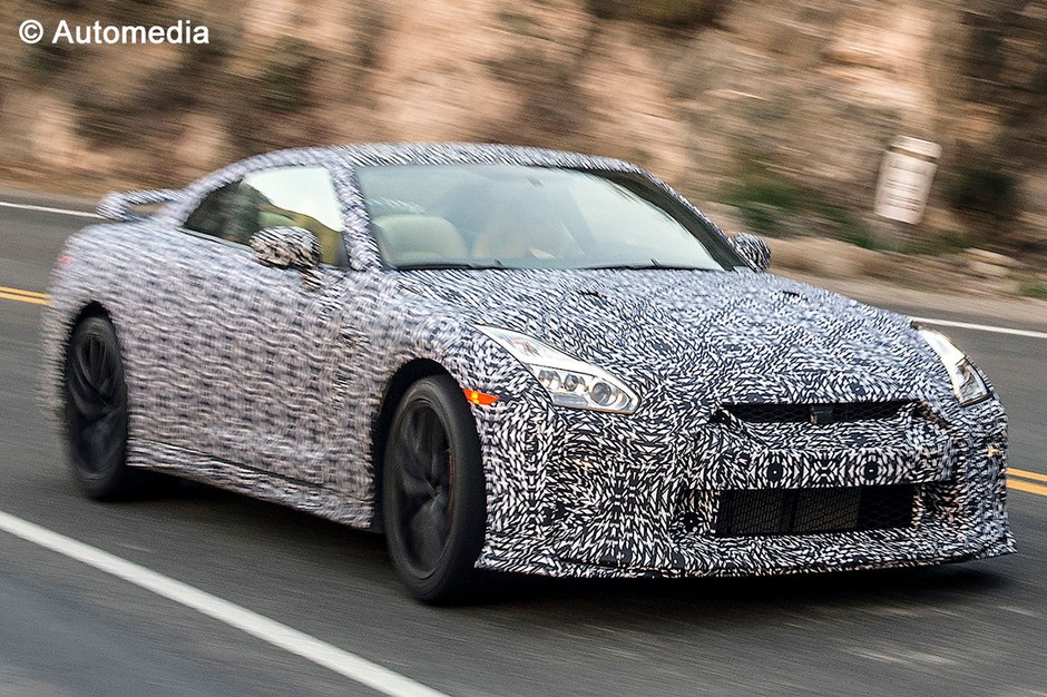 Nissan GT-R