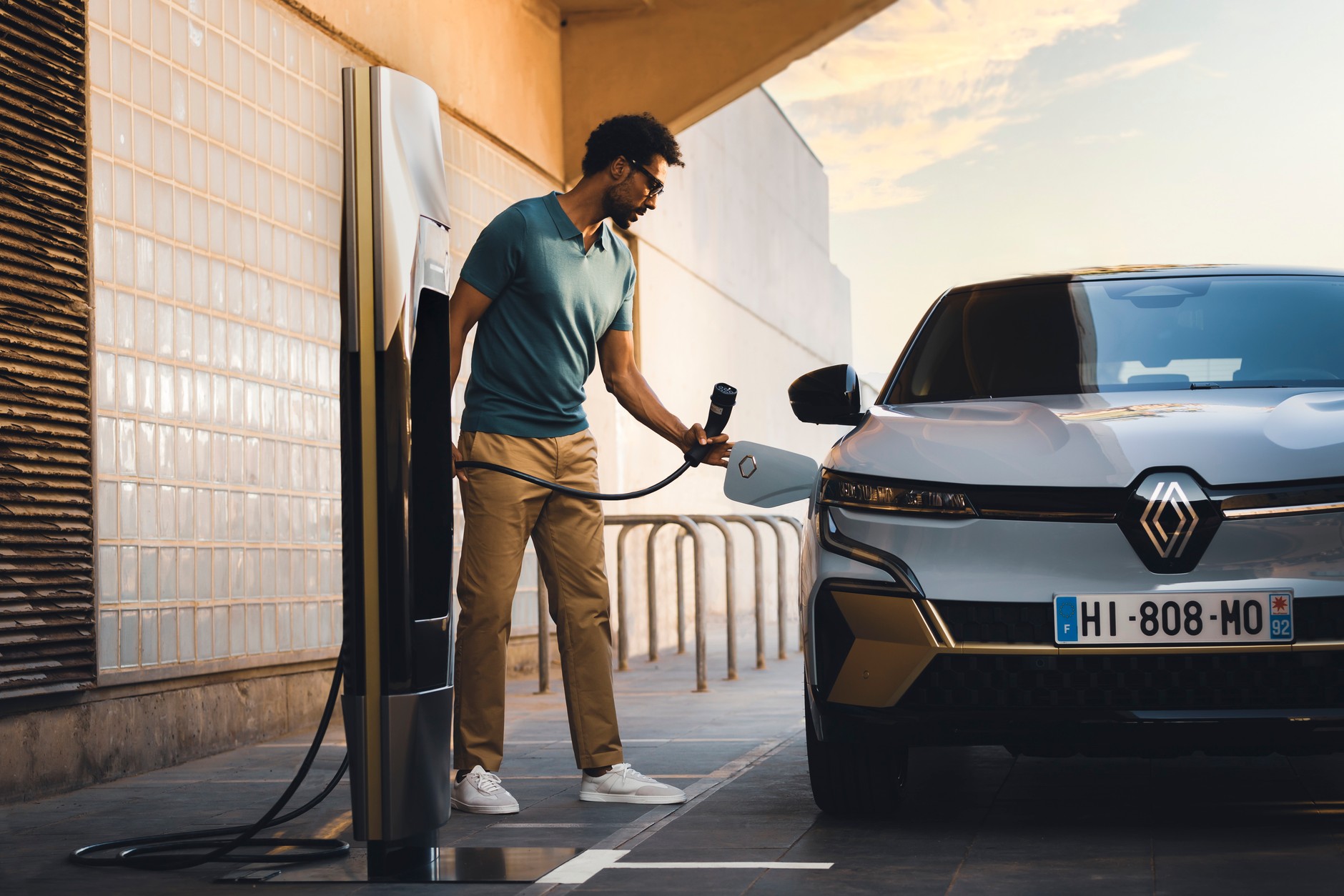 Renault Megane E-Tech Elektryczny (2022)