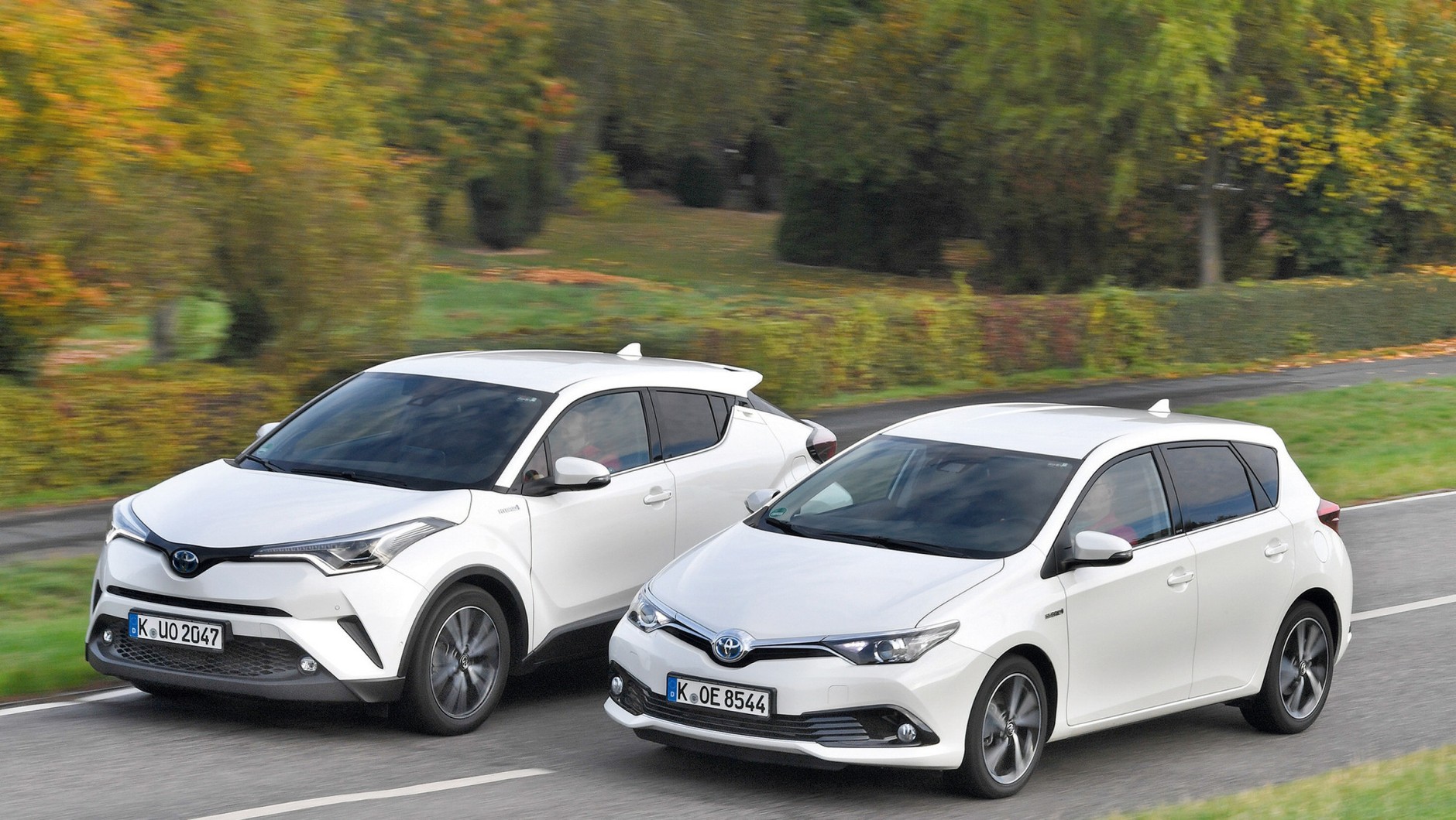 Toyota Auris kontra Toyota C-HR