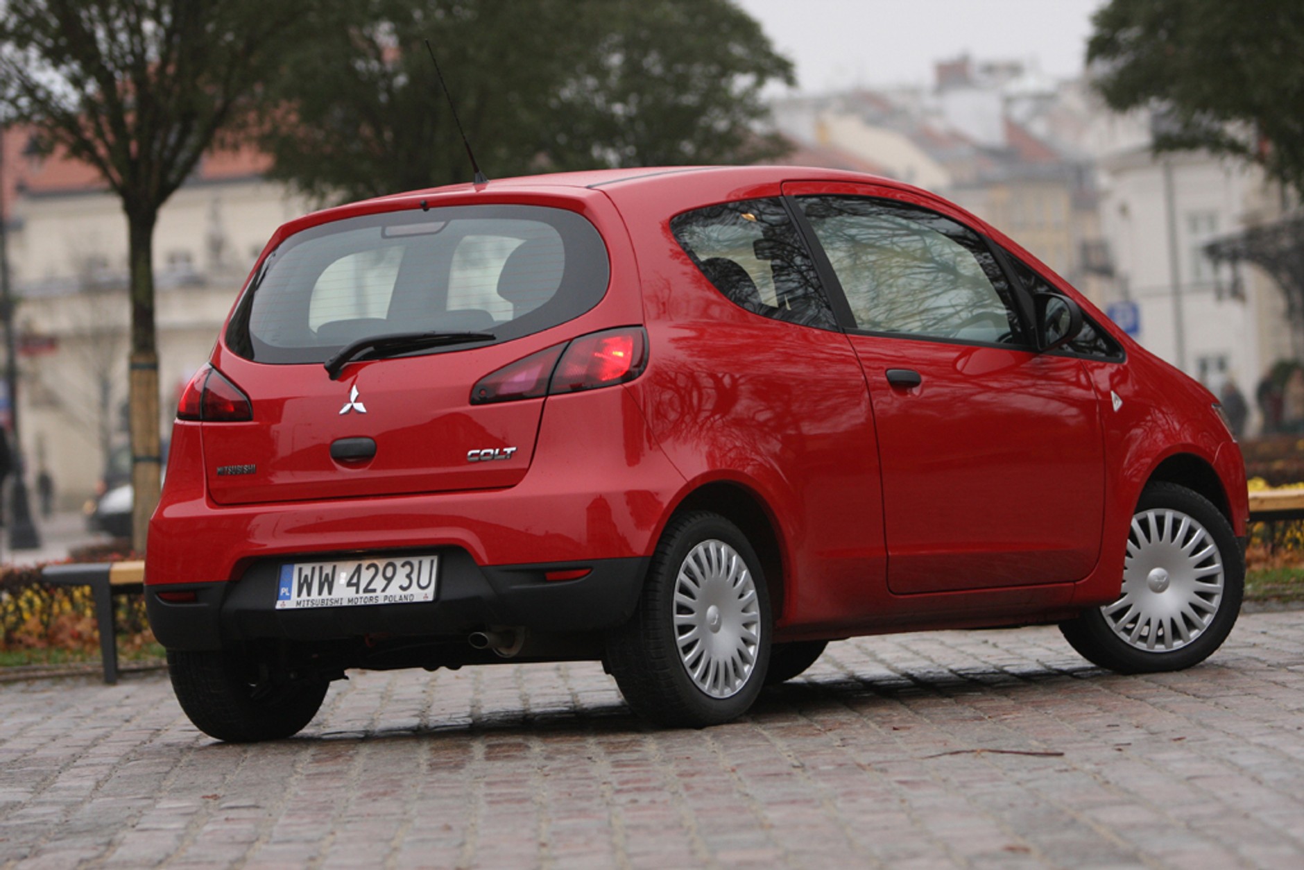 Mitsubishi Colt 1.3 - Dla samotnych strzelców