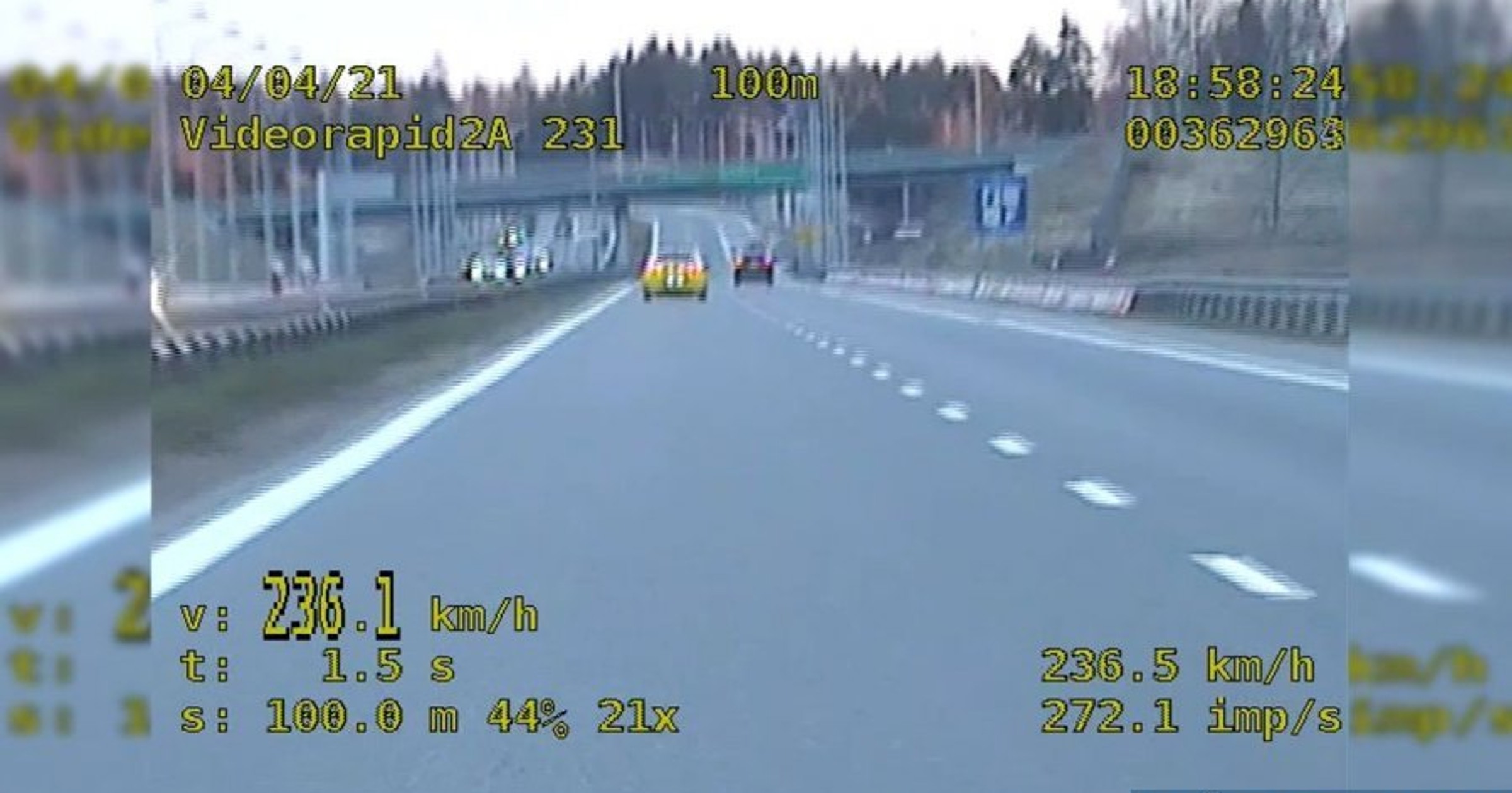 Jechał 236 km/h po trasie S7