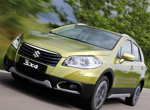Suzuki SX4: celując w kompakty