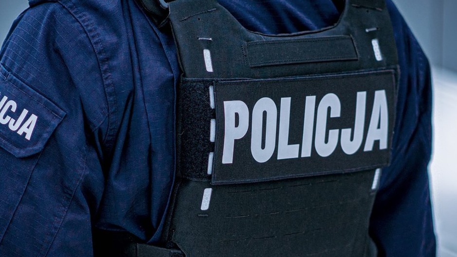 Obraz pochodzący z serwisu http://lezajsk.policja.gov.pl/rle/aktualnosci/wydarzenia/127191,Pijany-kierowca-opla-stracil-prawo-jazdy.html