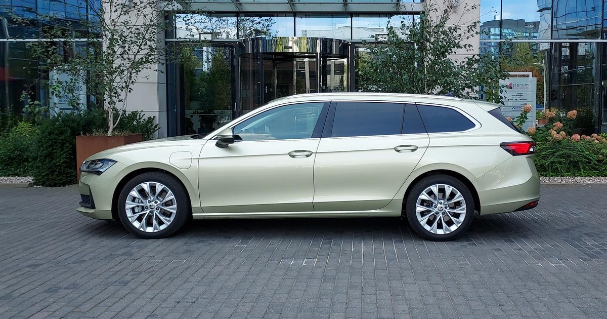 Skoda Superb Combi 1,5 TSI iV