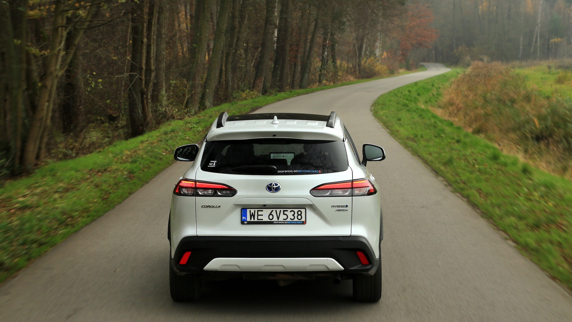 Toyota Corolla Cross 2.0 Hybrid AWD-i (2022 r.)