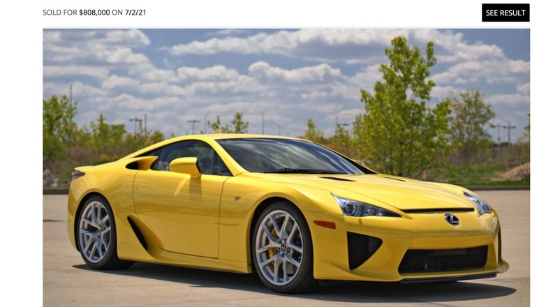 Lexus LFA sprzedany przez Bring a Trailer