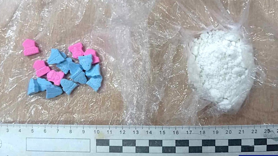 Obraz pochodzący z serwisu https://warminsko-mazurska.policja.gov.pl/ol/aktualnosci/122115,Zatrzymali-nieodpowiedzialnych-kierujacych-Jeden-kierowal-audi-majac-22-promila-.html