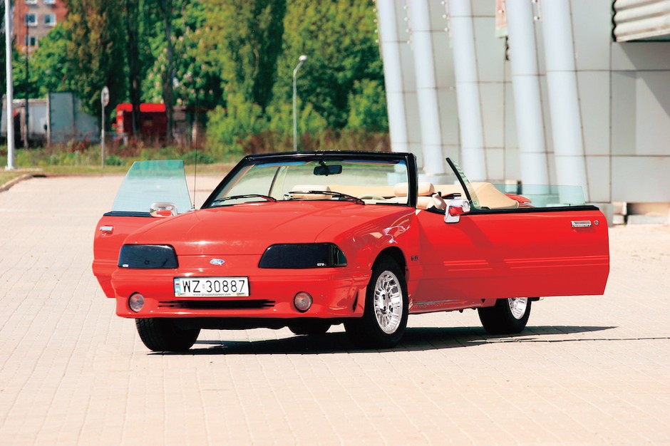 Ford Mustang 5.0 GT Convertible