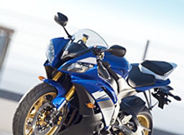 Yamaha YZF-R6 2008: pierwsze informacje i duża fotogaleria