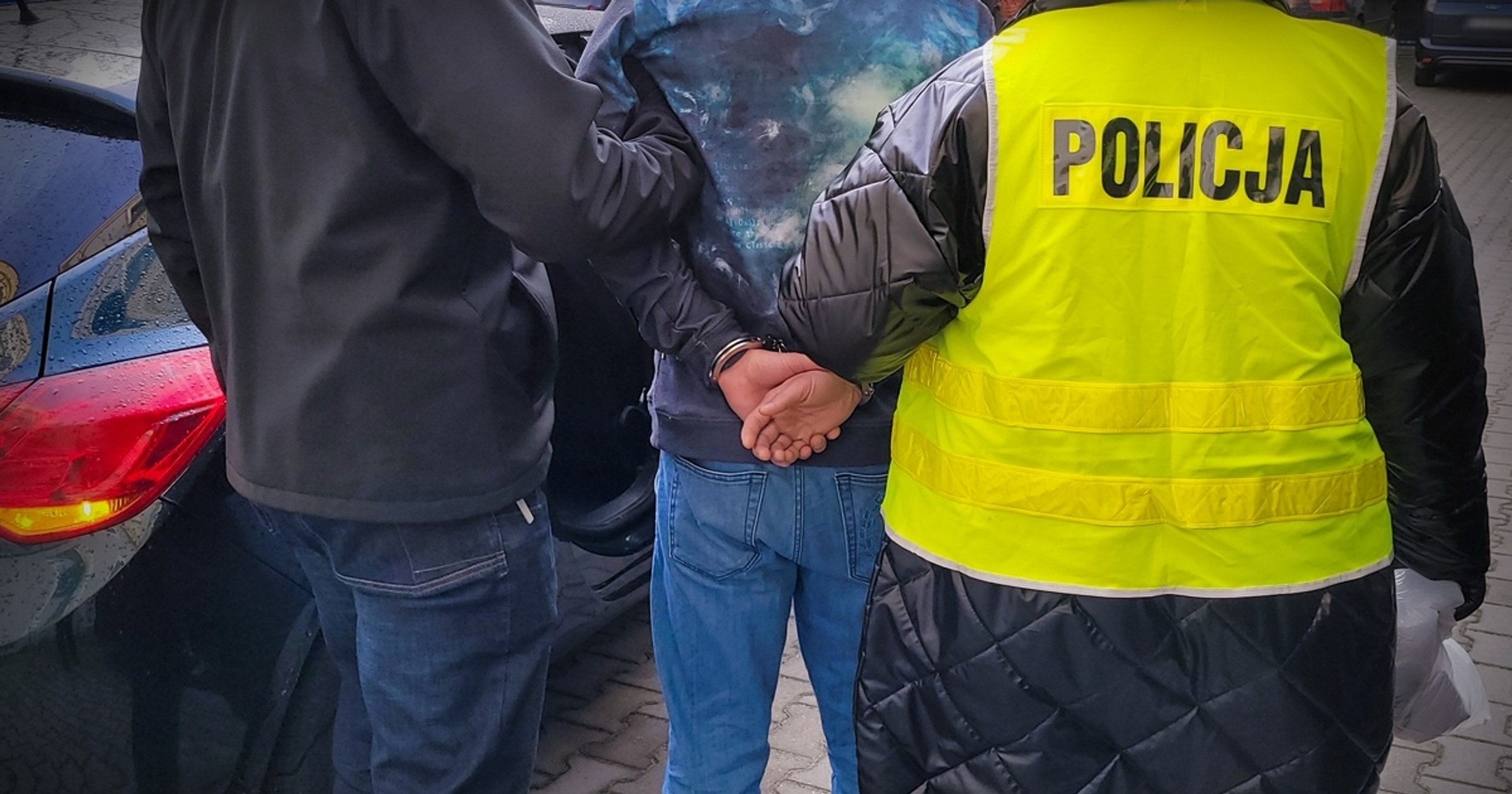 Zatrzymanie niebezpiecznego kierowcy i pasażera