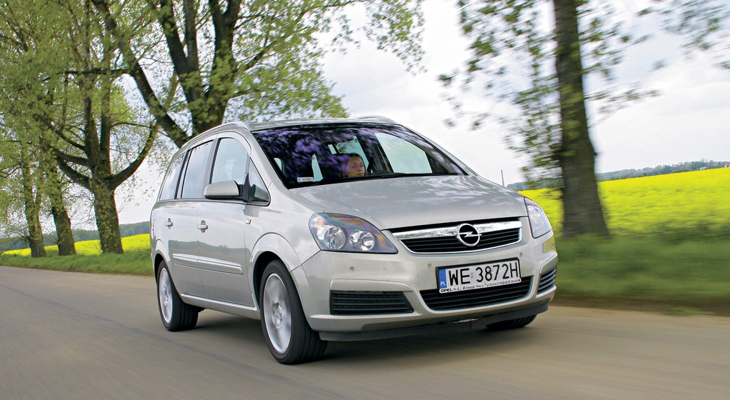 OPEL ZAFIRA II (2005-14) 