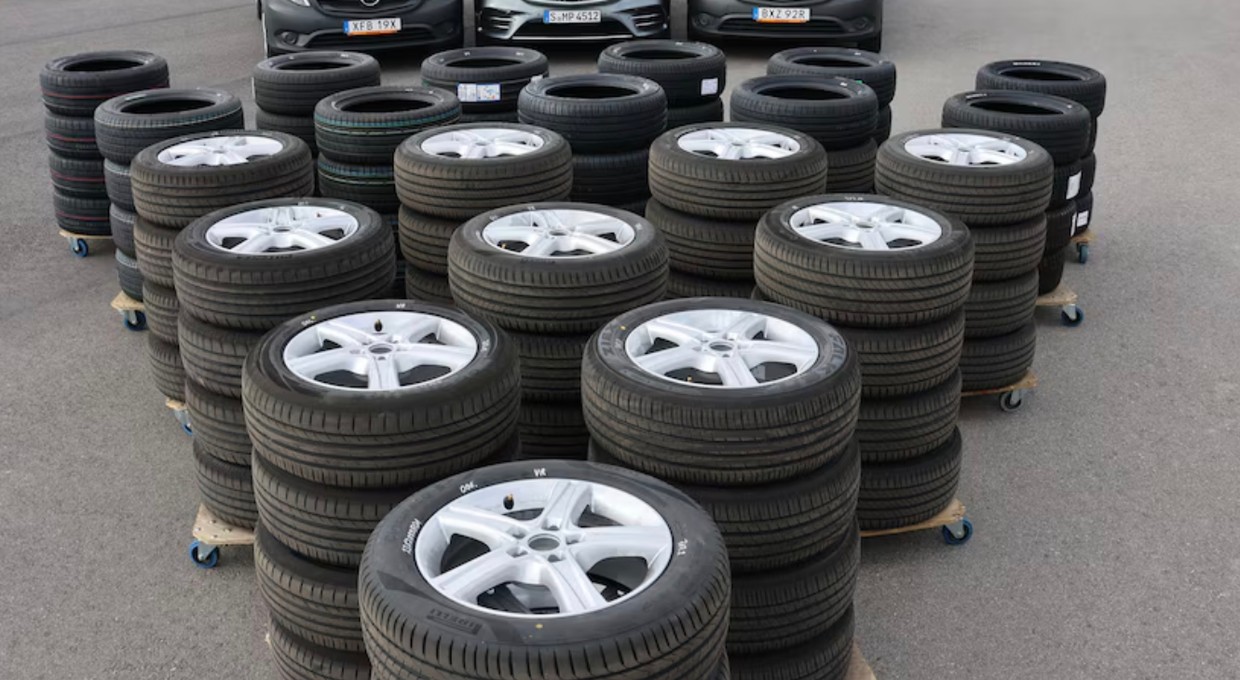 Ranking opon całorocznych do SUV-ów. Pod lupą 235/65 R17
