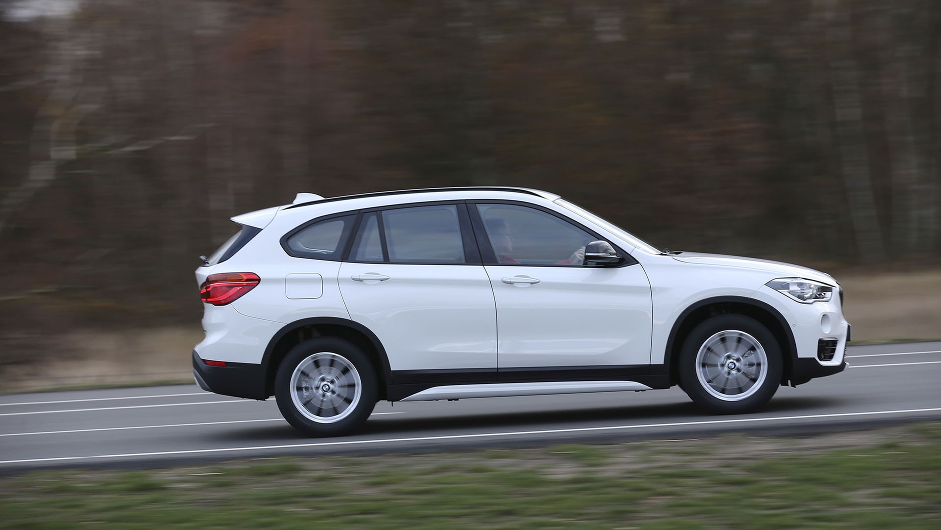 Najlepsze opony letnie do SUV-ów w rozmiarze 225/45 R17