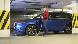 Cztery sposoby ładowania auta elektrycznego