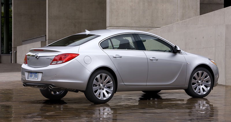 Buick Regal: Evropské auto roku 2009 zdomácní v USA