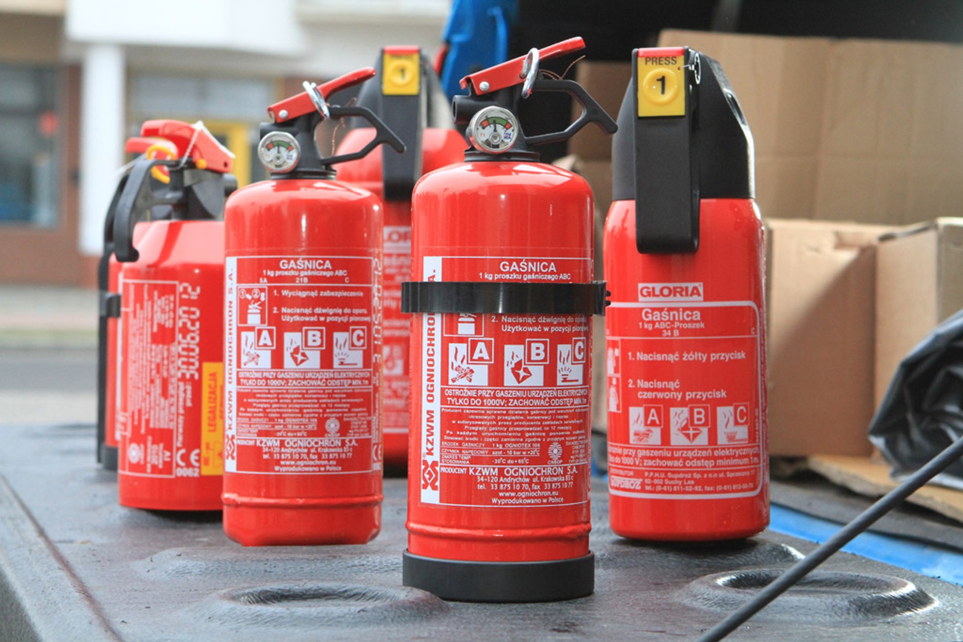 Gaśnica: przeterminowana może nie być skuteczna.