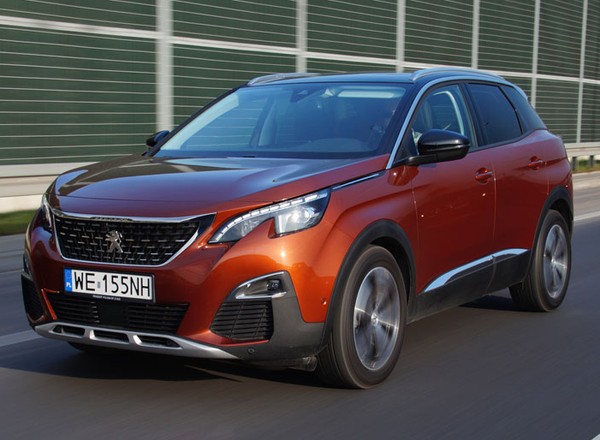 Nowy Peugeot 3008 z klimatyzacją i i-Cockpitem w standardzie!
