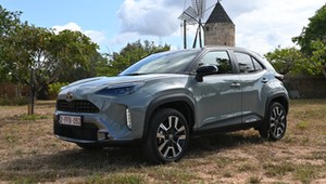 To nie Corolla jest europejskim hitem sprzedaży. Mimo to Toyota otwiera kolejnego szampana