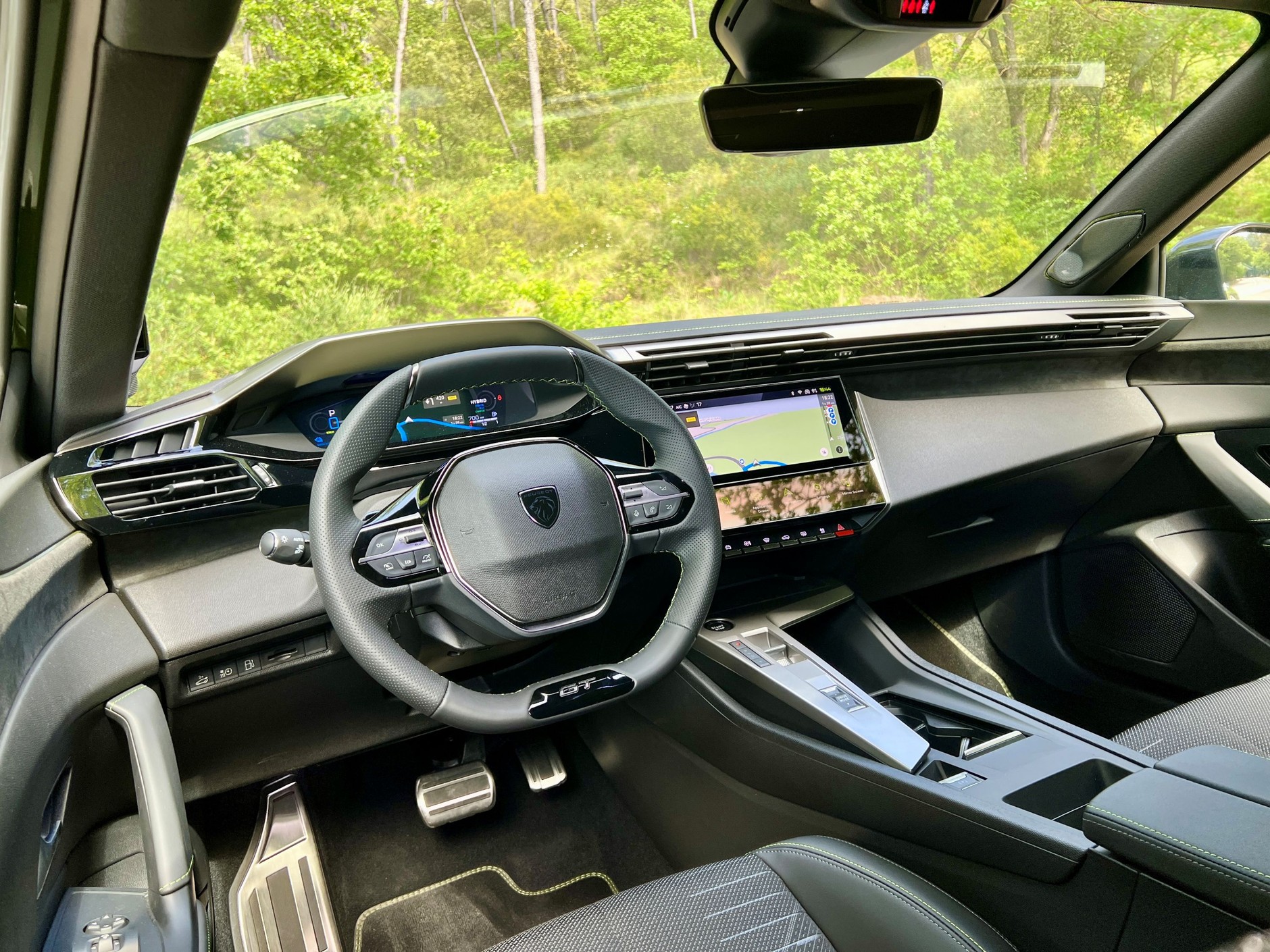 Peugeot 408 (wersja po restylizacji)