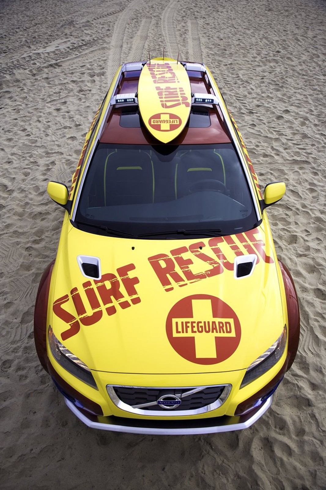 SEMA 2007: Volvo XC70 Surf Rescue Safety – stylowy ratownik