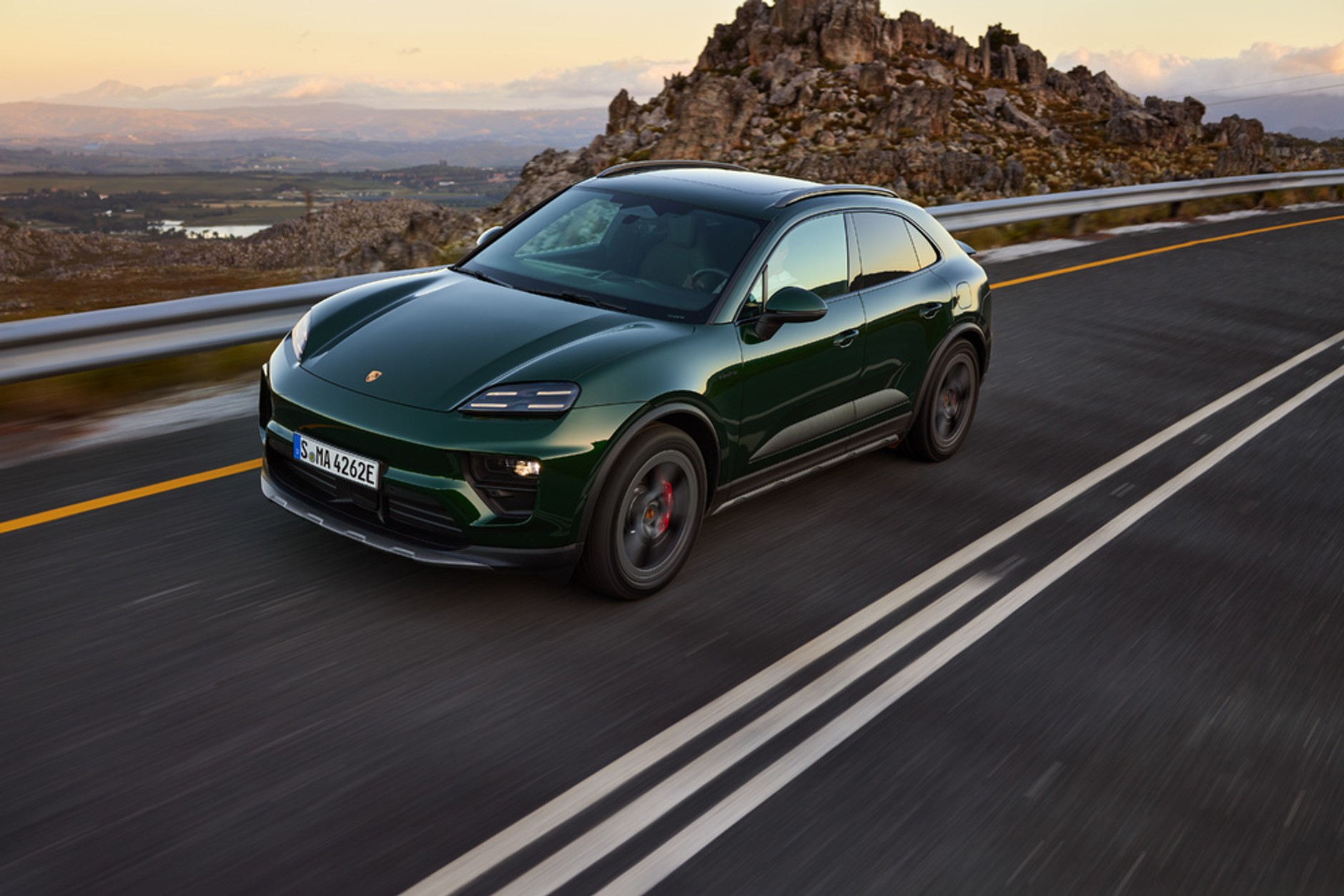 Porsche Macan 2024