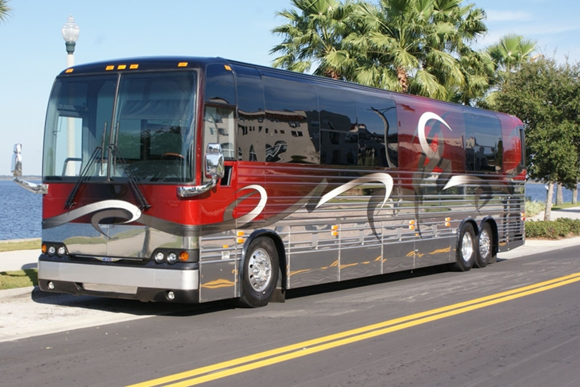 Obrzydliwie luksusowe posiadłości na kołach