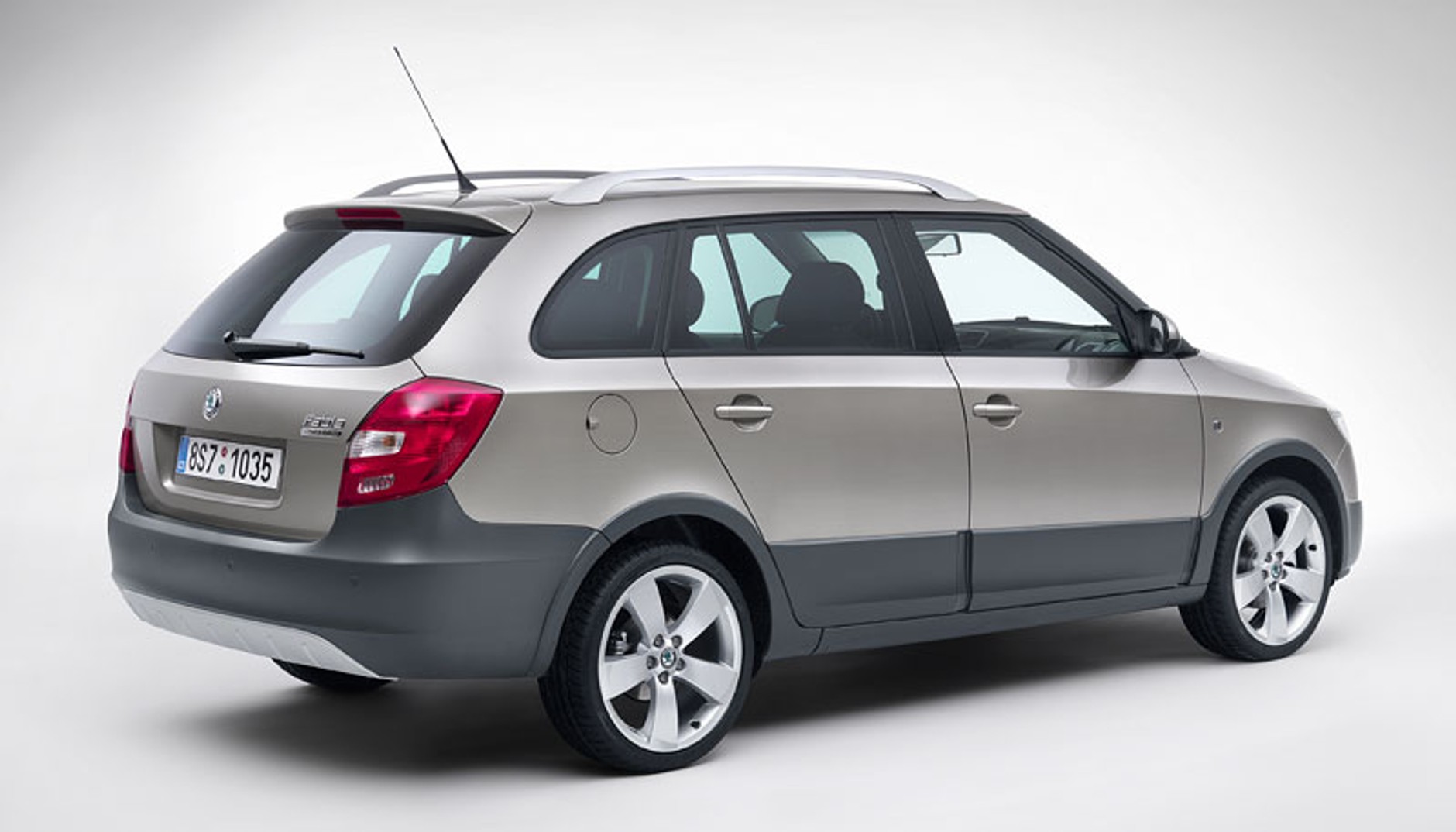 Genewa 2009: Škoda Fabia Scout – fotogaleria