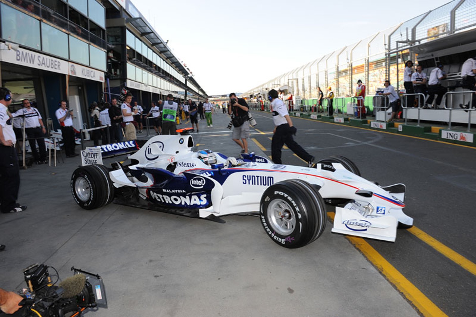 Grand Prix Australii 2008: Robert Kubica najszybszy na treningu!