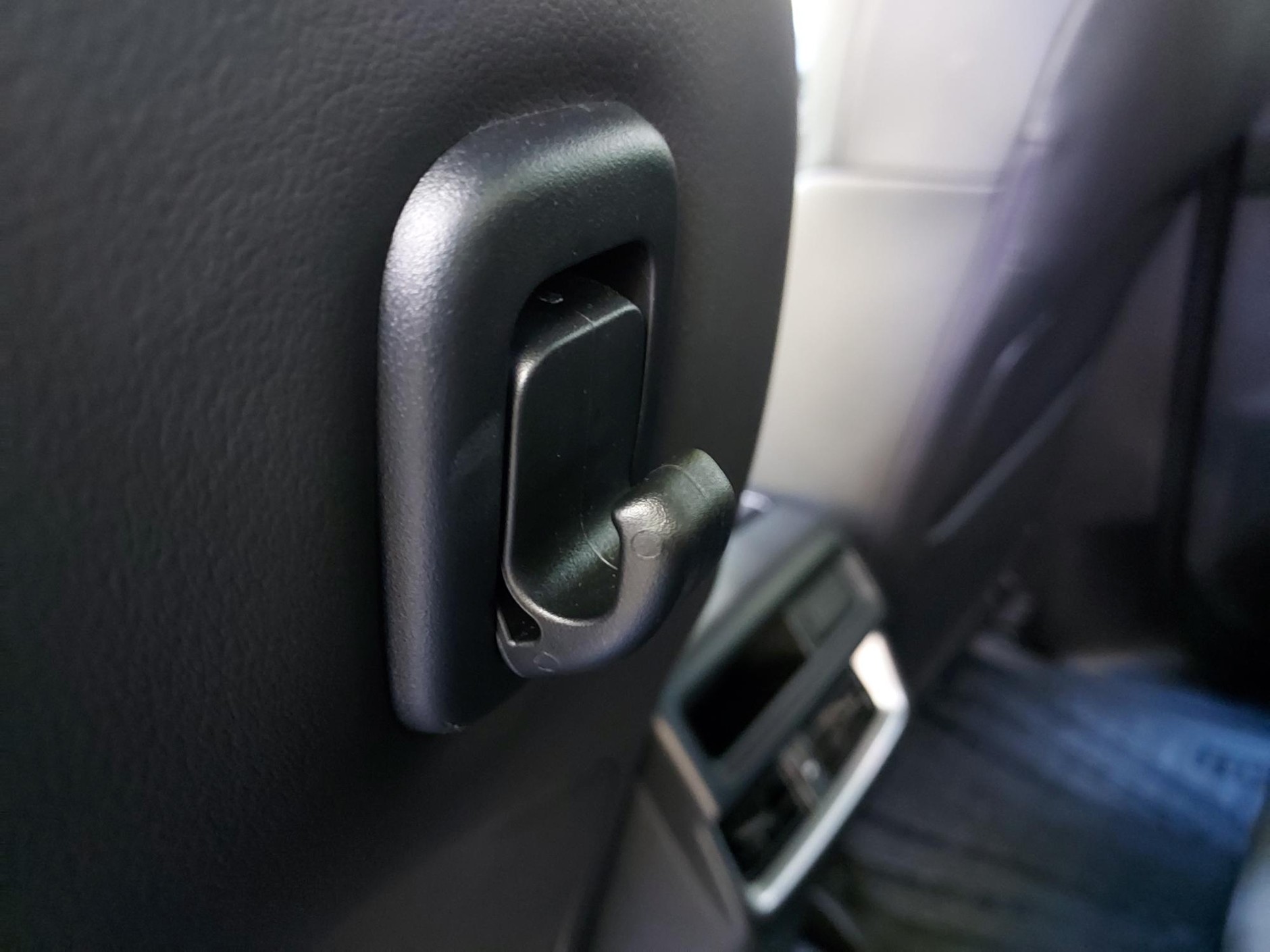 Isuzu D-Max 2023, lifting