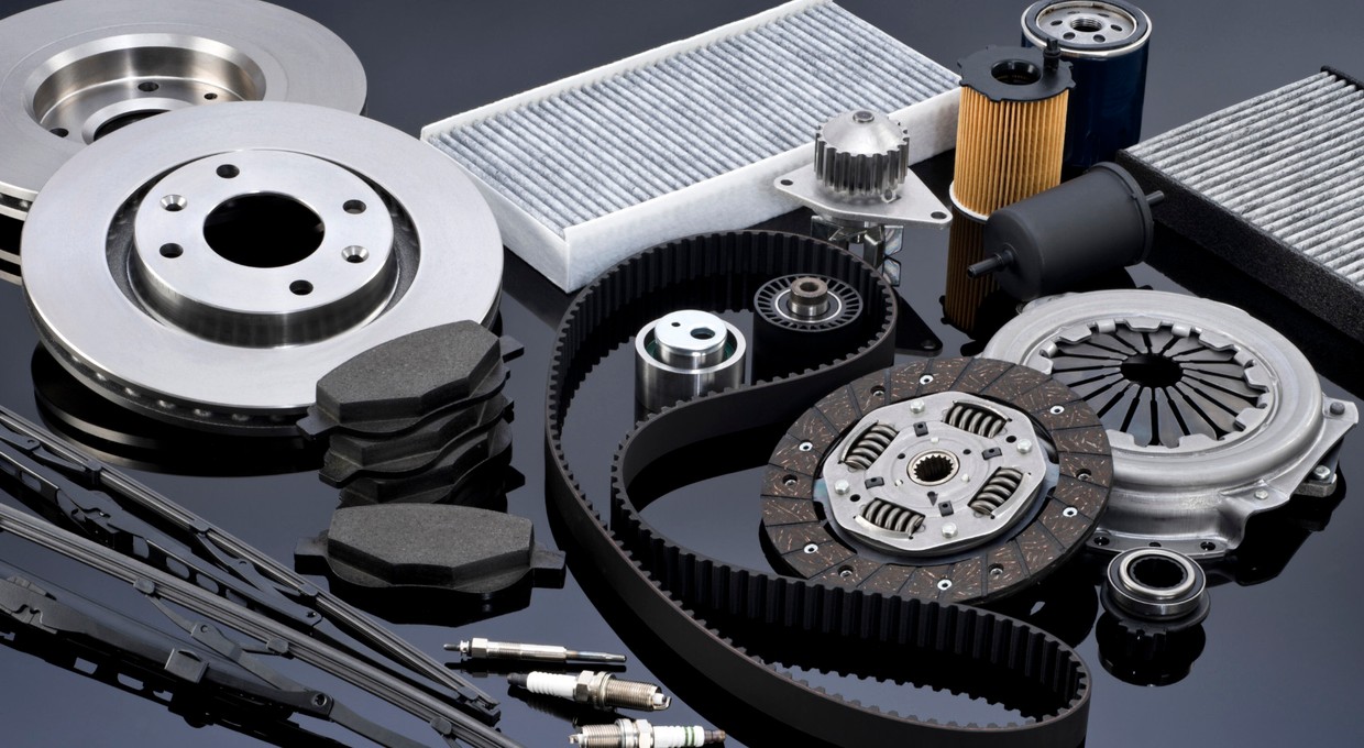 KAS skontroluje obrót częściami samochodowymi w Internecie