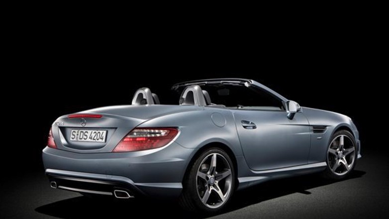 Mercedes SLK z dwoma dachami i turbodieslem