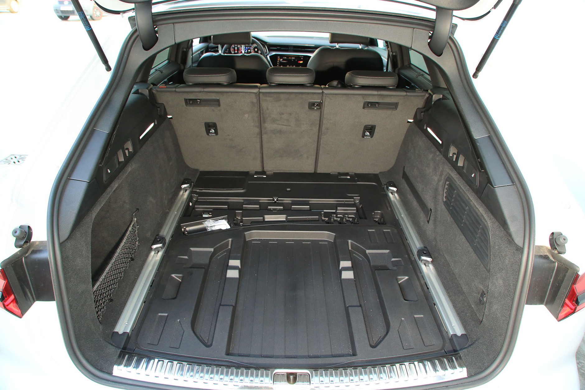 Audi A6 Avant Sport 50 TDI Quattro - kombi warte majątek