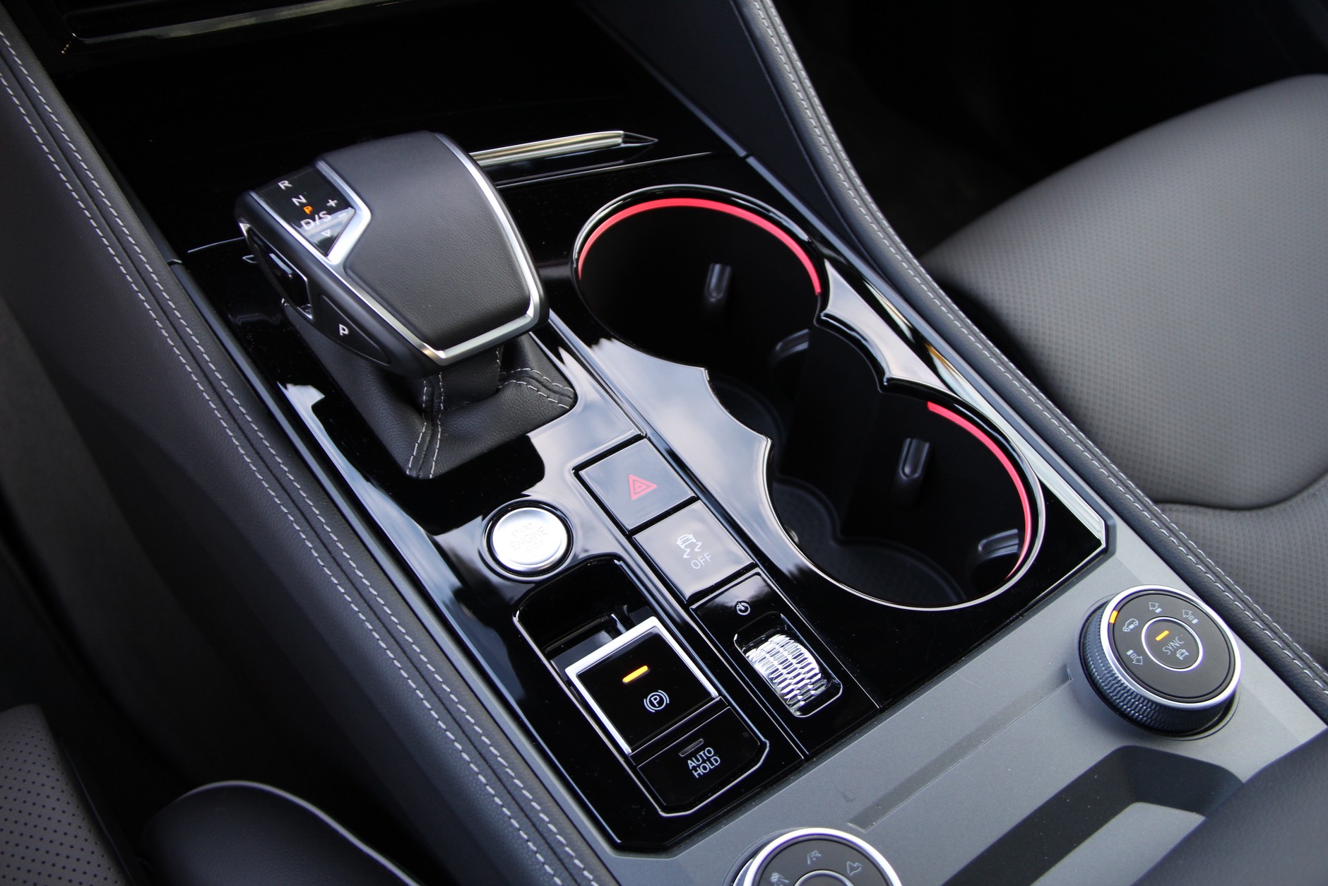 Volkswagen Touareg 3.0 TDI V6 R-Line