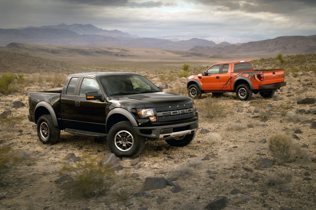 Ford F-150 SVT Raptor dla szybkiego farmera