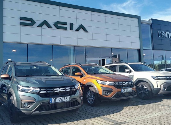 Dacia triumfuje w Wielkim Teście Salonów 2024
