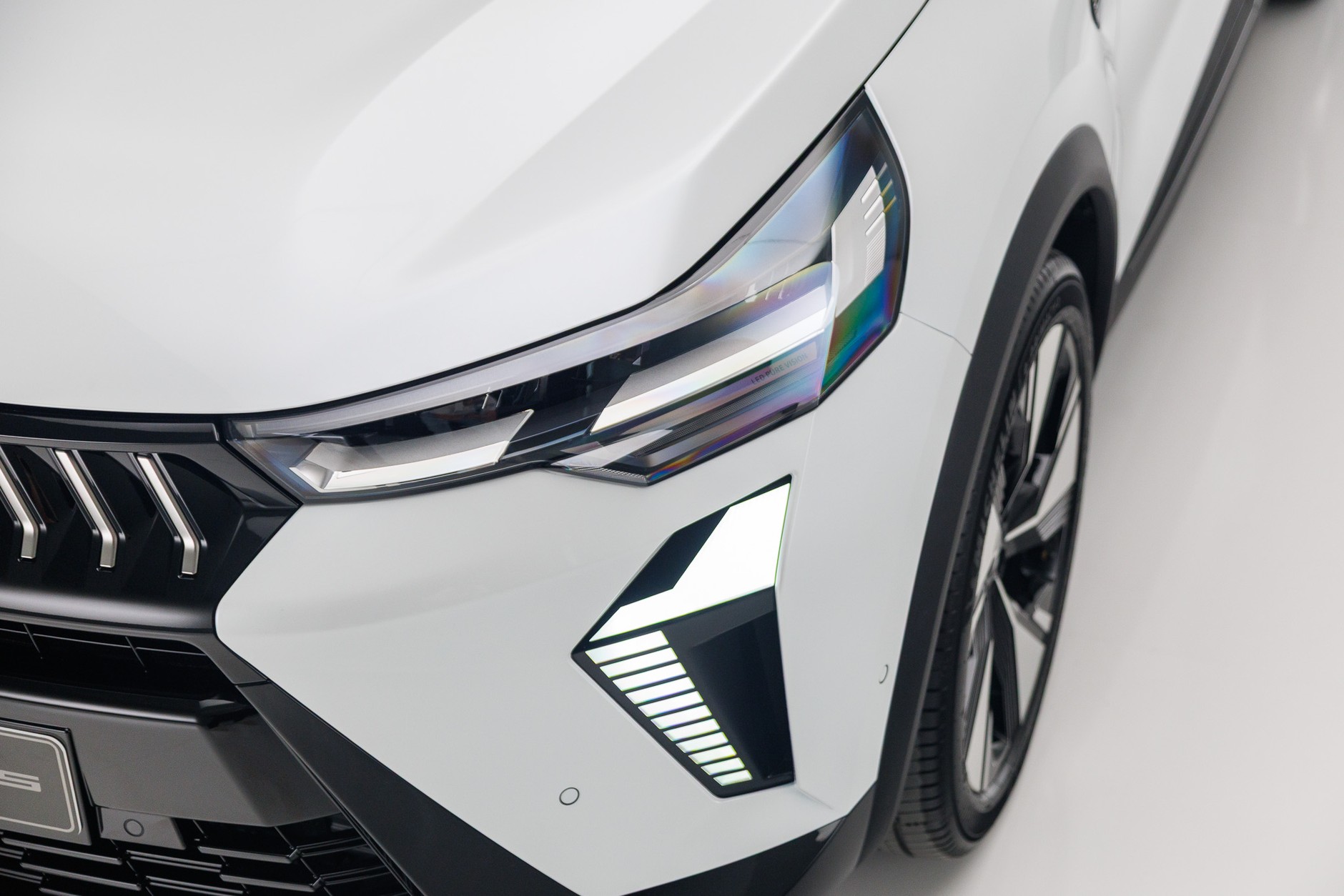 2025 Mitsubishi Grandis