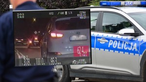 Zatrzymali go, bo pędził. Za moment ruszyli z nim do szpitala [Wideo]