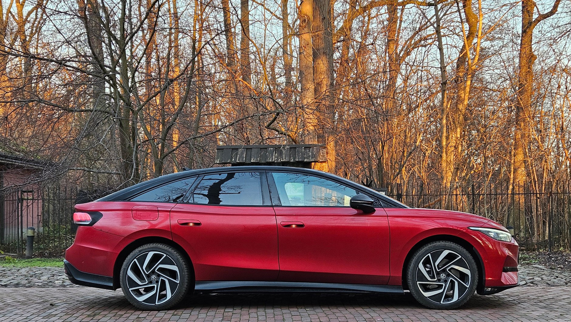 Volkswagen ID.7 i ID.7 Touring: wygodny elektryk z dużym zasięgiem w Niemczech wygryzł Teslę