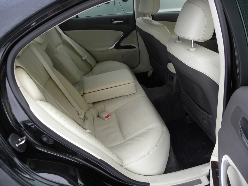 Lexus IS 250: Nadal w formie?