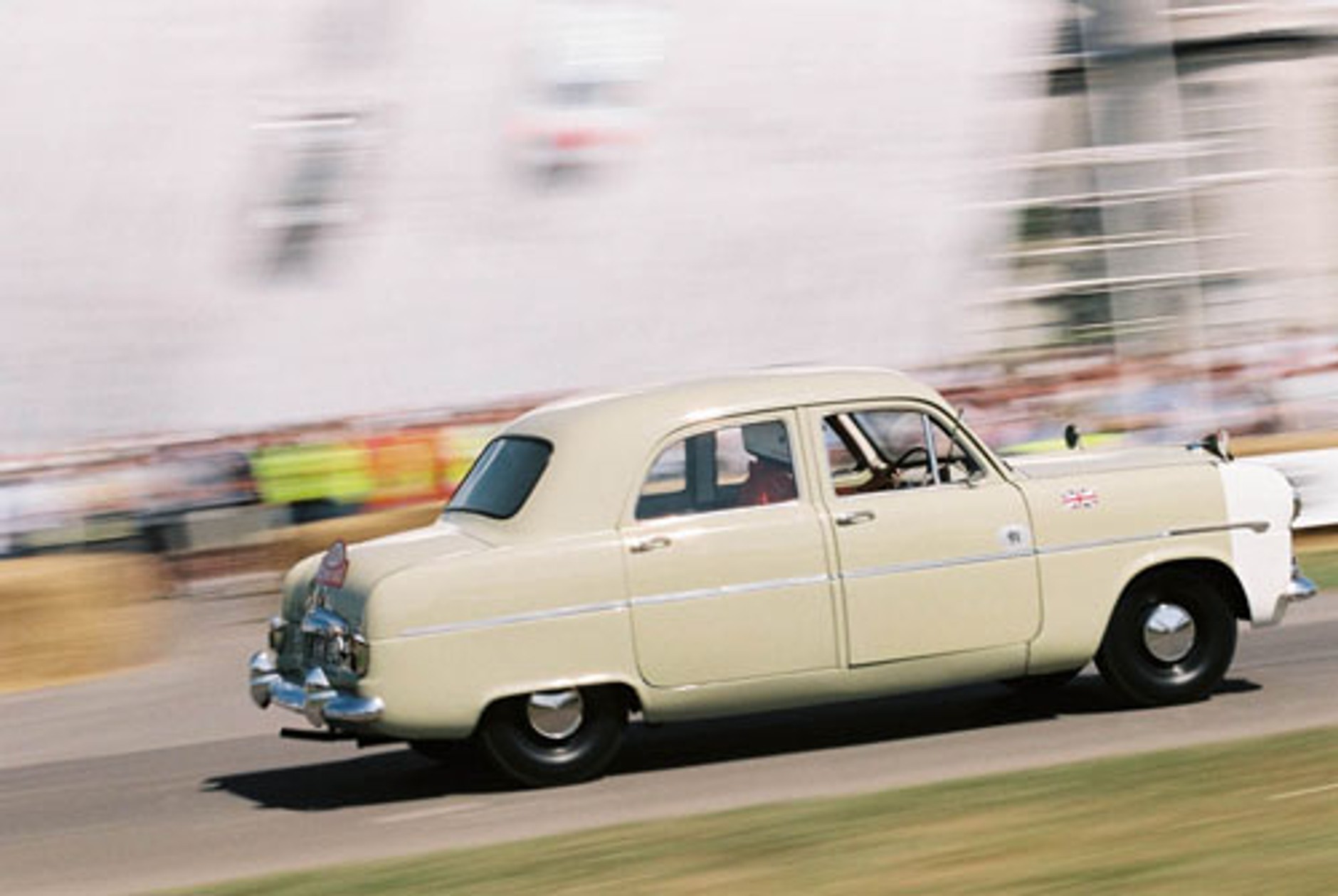 Ford Zephyr Mk I - Łagodny powiew nowości