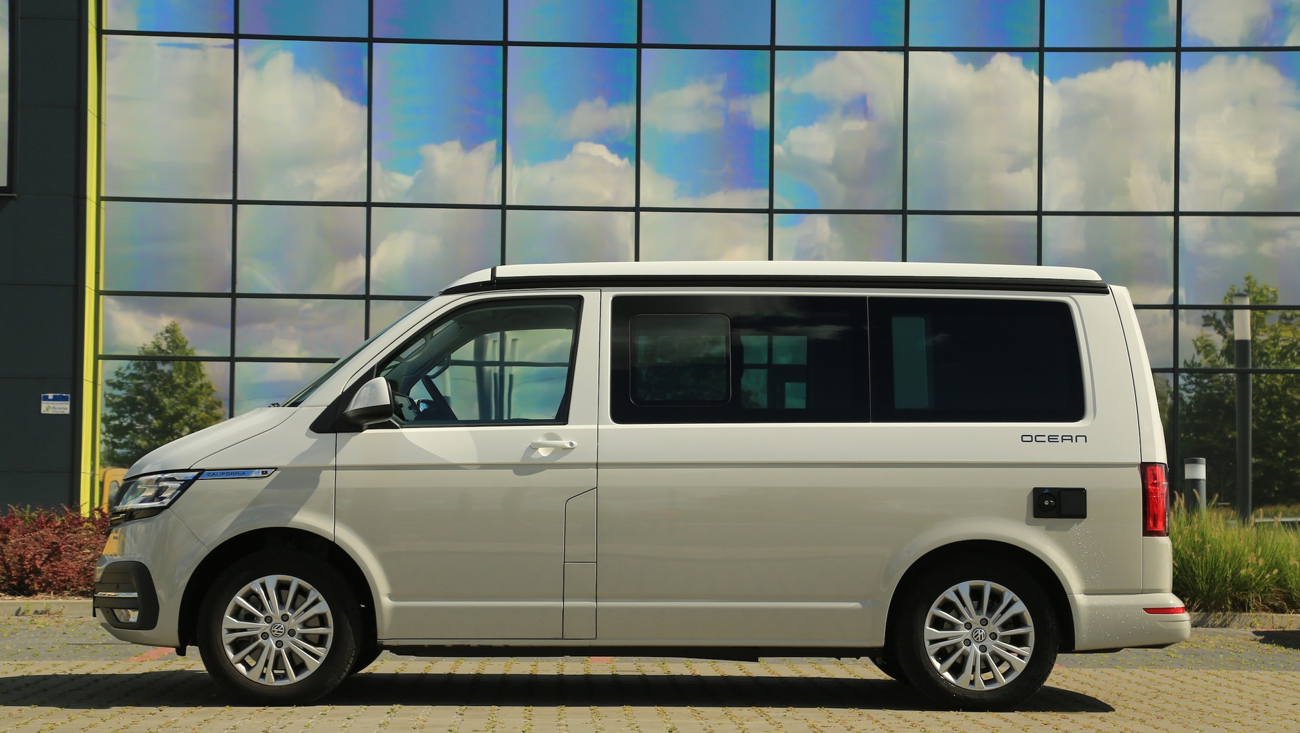 Volkswagen California 6.1